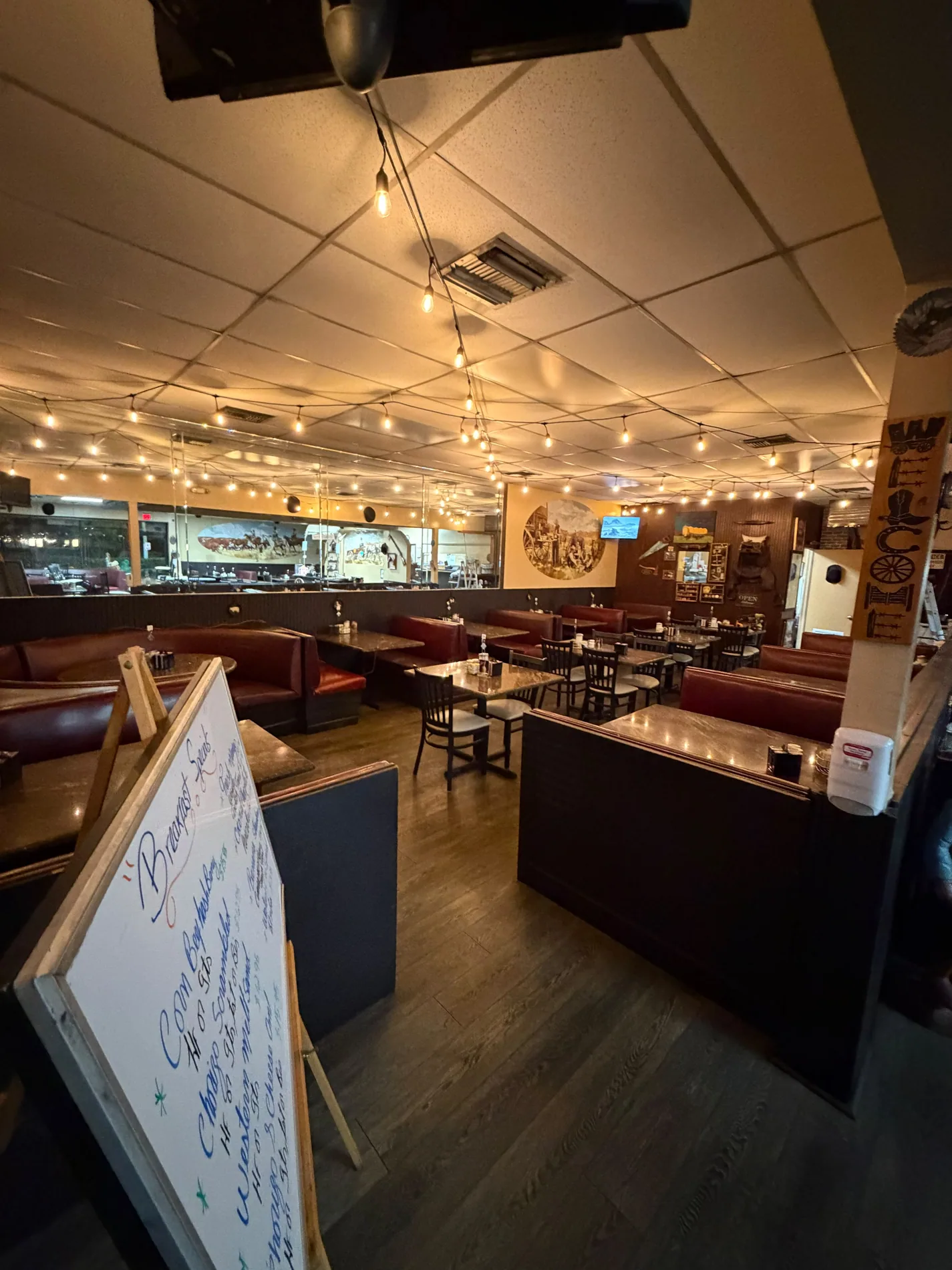 The interior of Chuck Wagon Restaurant